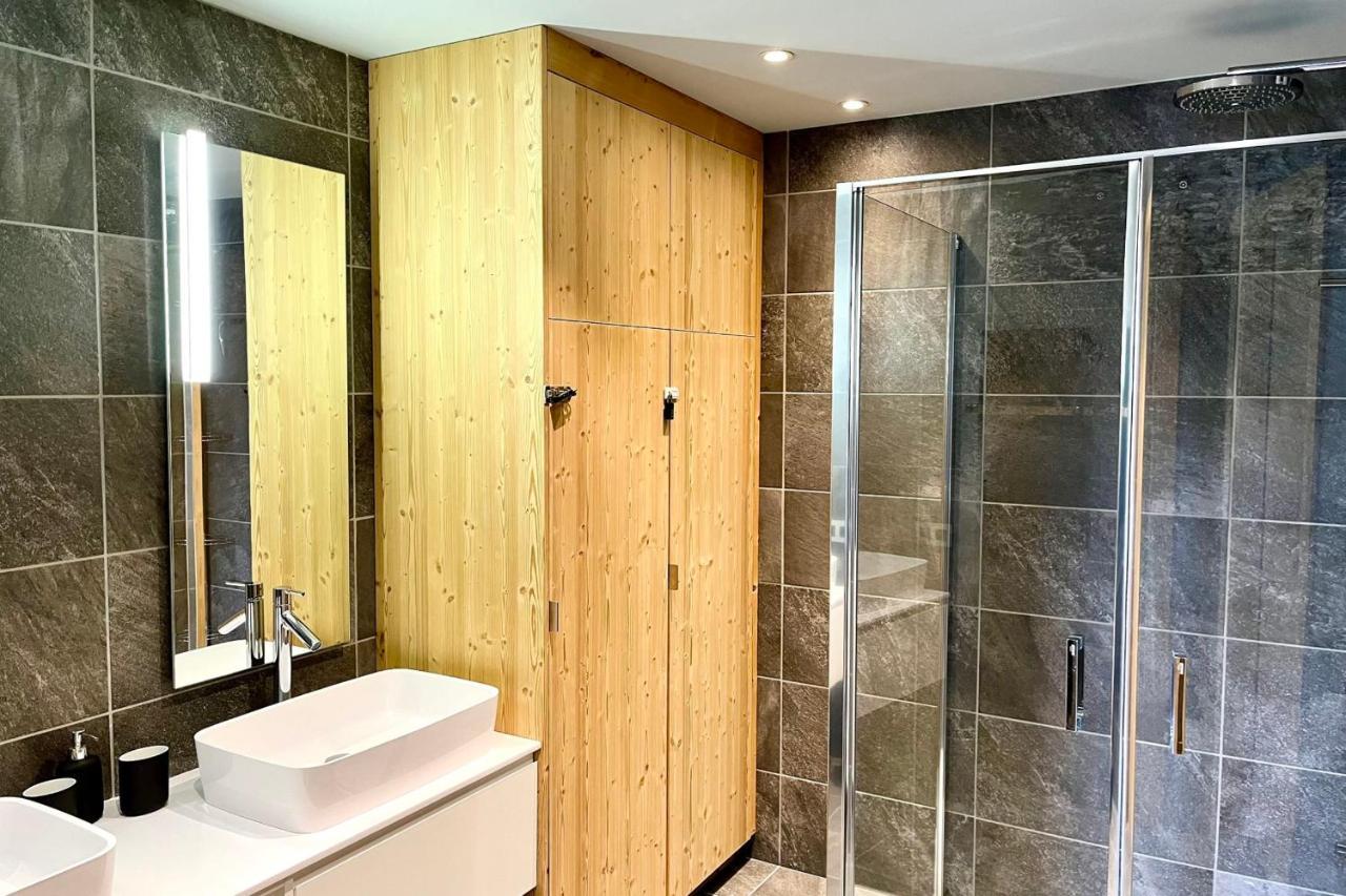Modern Apt At The Foot Of The Slopes In Megeve Luaran gambar